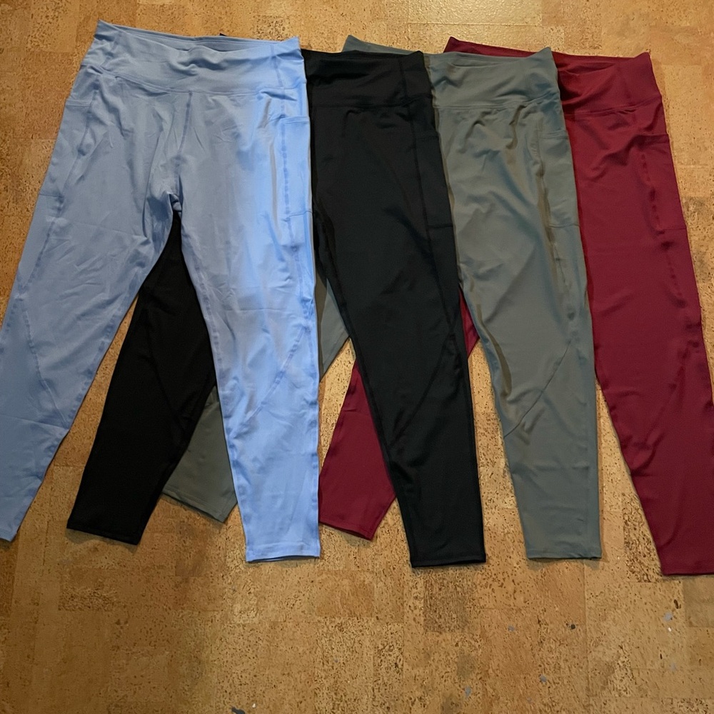 Women’s Multi-Color Leggings Set